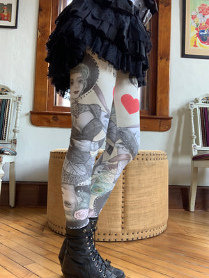 Queen of Can-Can Hearts Legging ~ Fox Savant